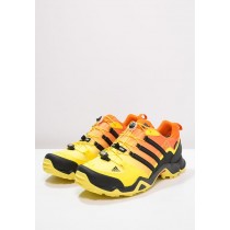 Zapatillas adidas Performance TERREX SWIFT R GTX de senderismo amarillo/negero/unity naranja