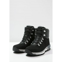 Zapatillas adidas Performance BOOST URBAN CW Botas de senderismo negero/gris/gris