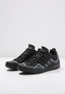 Zapatillas adidas Performance TERREX SWIFT SOLO de senderismo negero